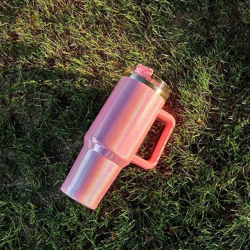 Fashionable Stainless Steel Tumbler with Large Capacity and Double-layer Vacuum Insulation - Davere GoodsLight Pink