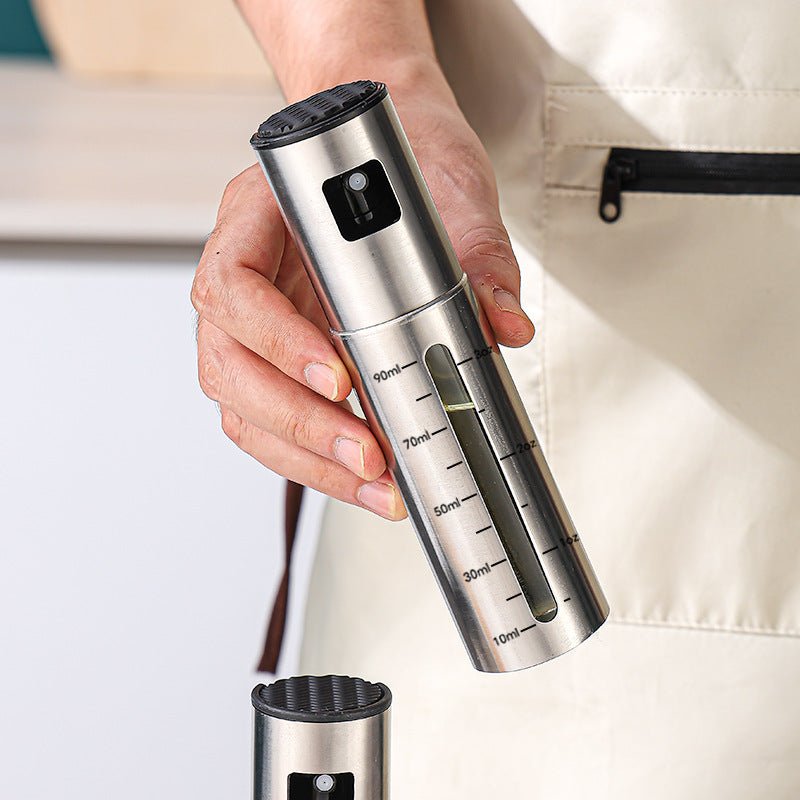Oil Injector Bottle with 100ml Capacity, Stainless Steel Visual Scale,Easy One-Handed Operation DavereGoodsVisual Scale 100ml